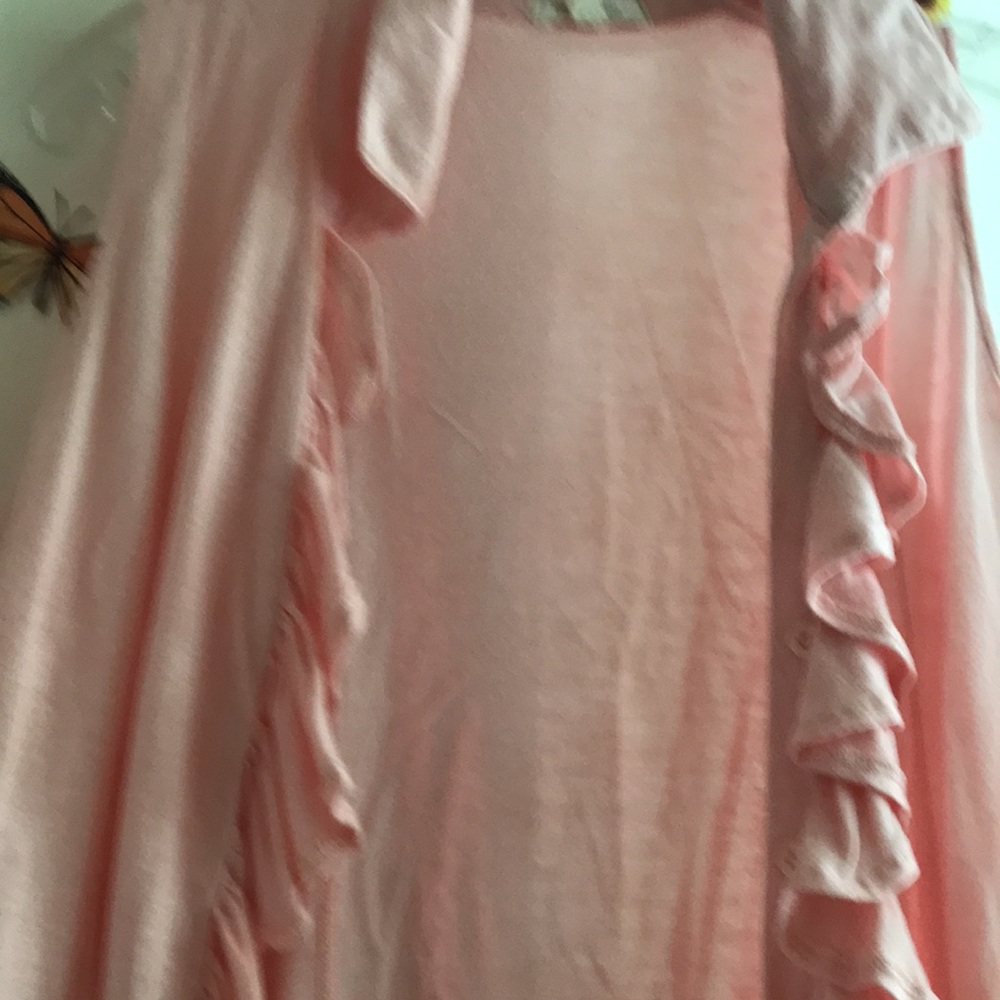 Sleeveless Light Pink Ruffle Button-Front Top - Picture 3 of 5
